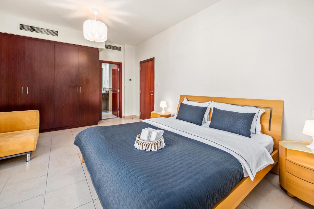 Lovely 2-Bed Condo In Jbr - 5 Mins From Beach - Palm View! Dubaj Zewnętrze zdjęcie