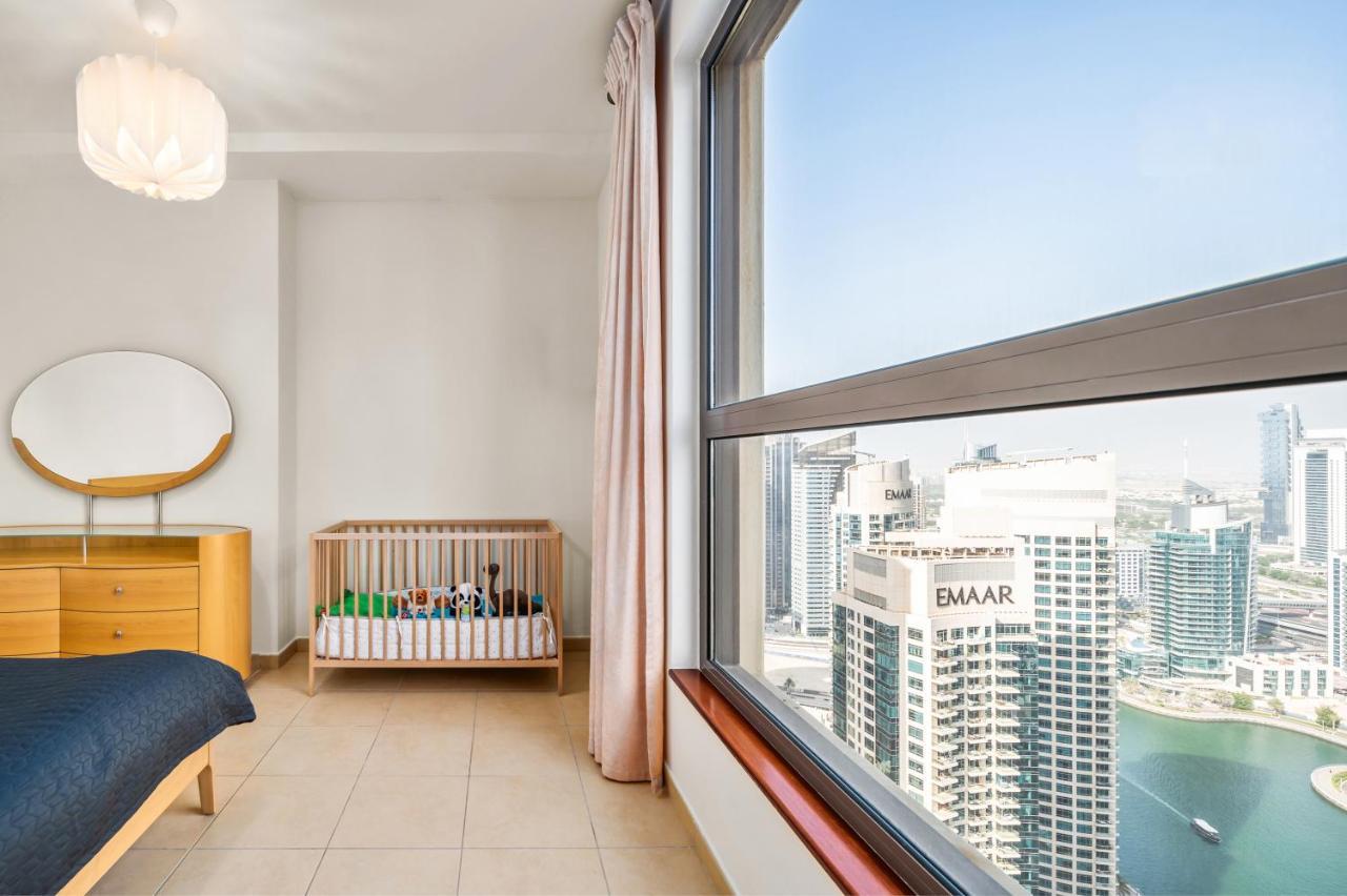 Lovely 2-Bed Condo In Jbr - 5 Mins From Beach - Palm View! Dubaj Zewnętrze zdjęcie