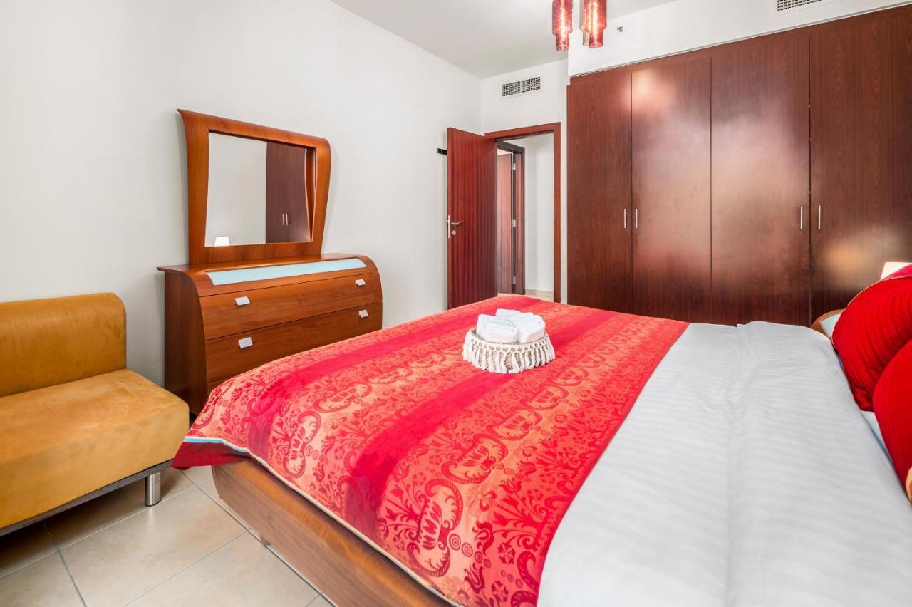 Lovely 2-Bed Condo In Jbr - 5 Mins From Beach - Palm View! Dubaj Zewnętrze zdjęcie